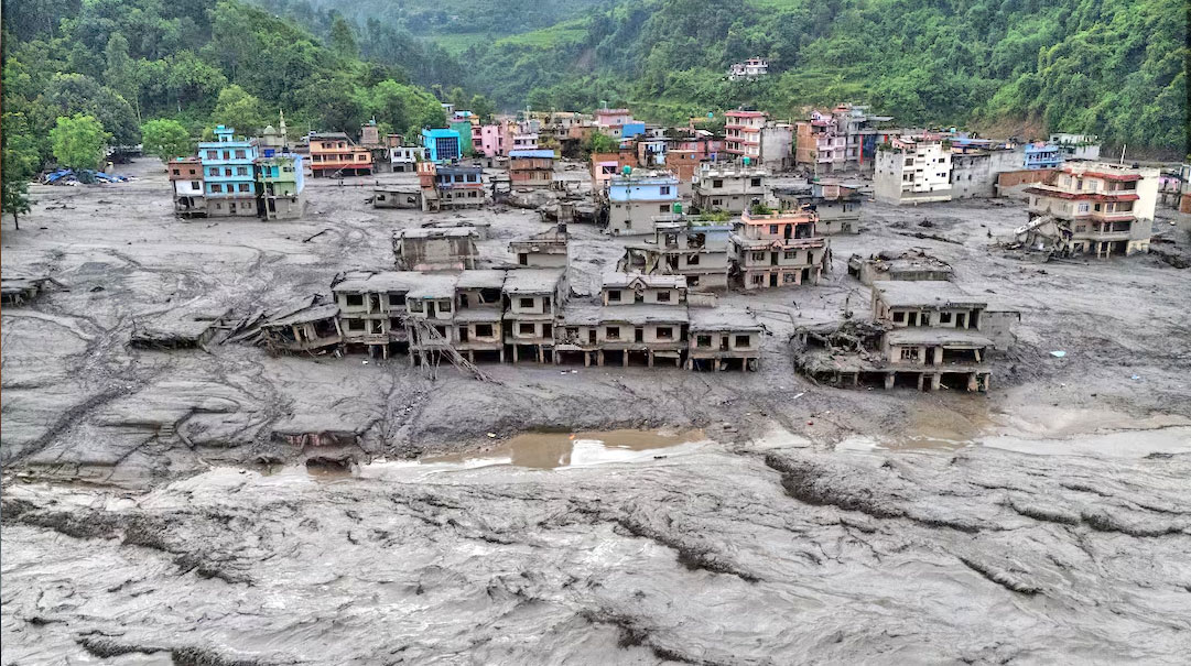 Rescuers race to find 1000 missing after Nepal-China glacier collapse